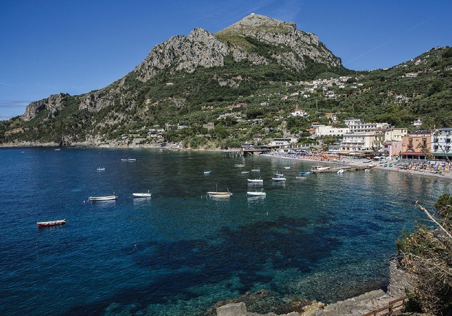 Boat tours in Nerano