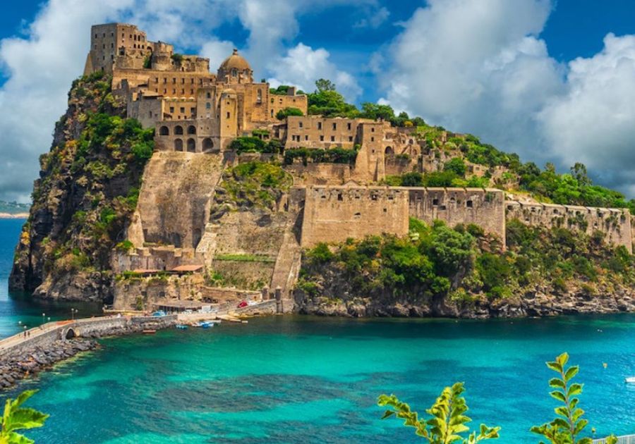 Tour in barca a Ischia e Procida